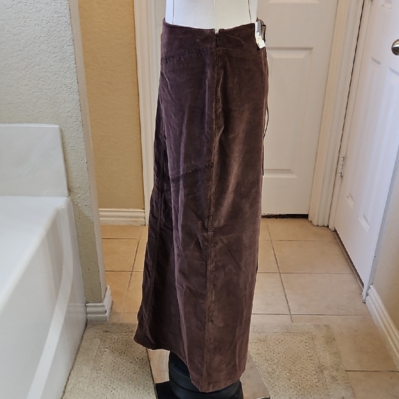 St Johns Bay Brown Corduroy Lace-Up Back Embroidered Maxi Skirt Size 6 - Picture 6 of 14